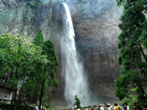 北雁荡山，在奇峰碧水间，赴一场山水诗画之约