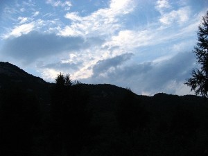 问道终南山，漫步古楼观，触摸千年道源与自然禅意