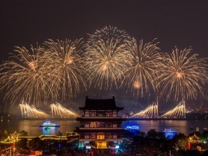 长沙4天3夜，从橘子洲头到茶颜悦色，赴一场星城烟火与美食之约