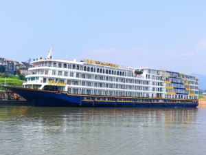 长江游轮，从山城重庆到金陵南京的千里诗画之旅