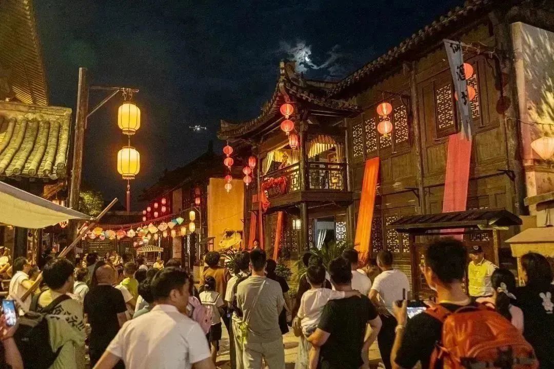 穿越光影，梦回江湖，北京影视城基地旅游全攻略