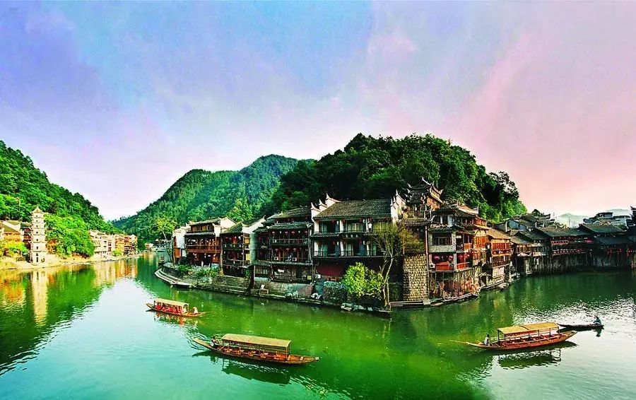 广南八宝景区，稻香深处藏诗画，壮乡风情醉游人
