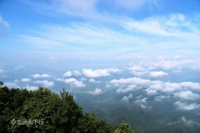 从魔都到仙境，上海出发，邂逅黄山云海与松涛