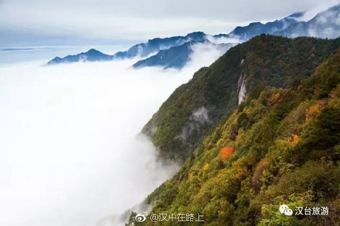 自驾彭州天台山，在山水云雾间，赴一场自由的山野之约
