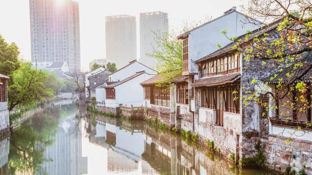 无锡太湖边，邂逅江南诗画，沉醉水韵时光
