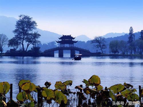 从杭州出发，赴一场宁波普陀山的山海禅缘