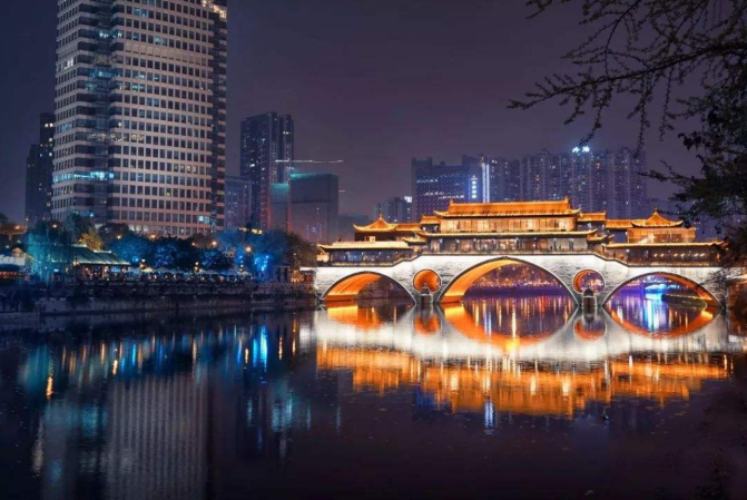 成都五日游，在春熙路的烟火里，邂逅慢时光与人间味