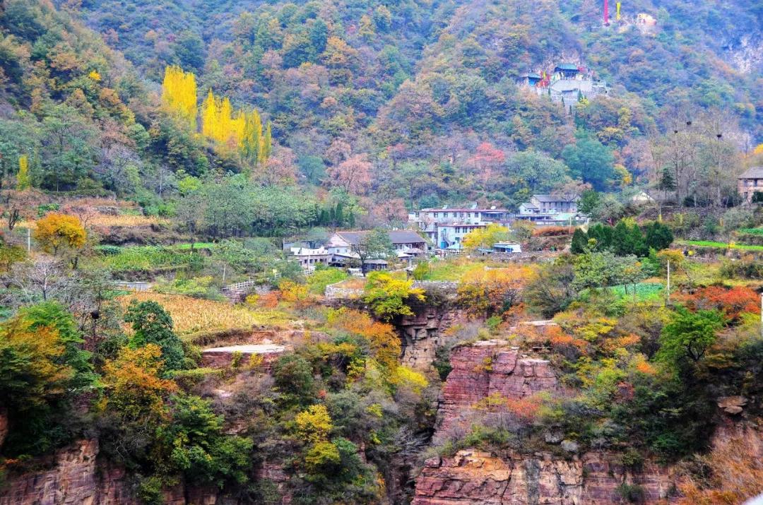 从月城月影到雨林星河，西昌到西双版纳的南境漫游记