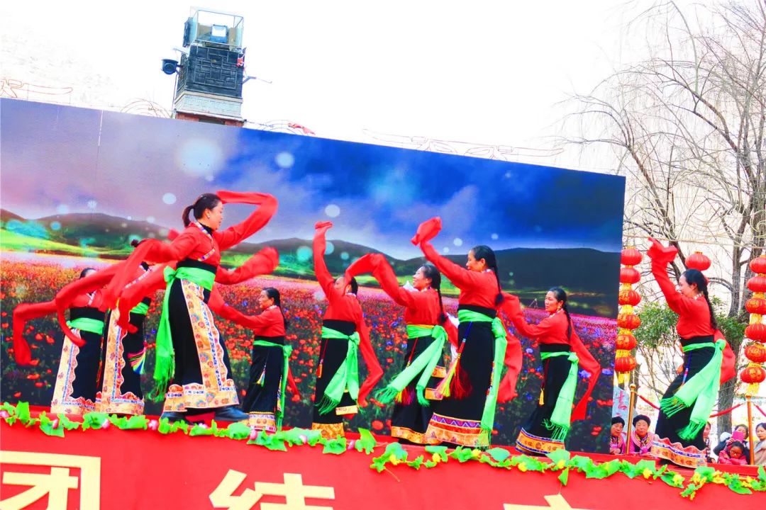 大年初一,我们去年外过个年 大年初一,我们去年外过个年