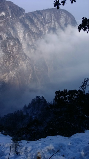 峨眉山乐山冬日行，佛国圣境的雪与暖