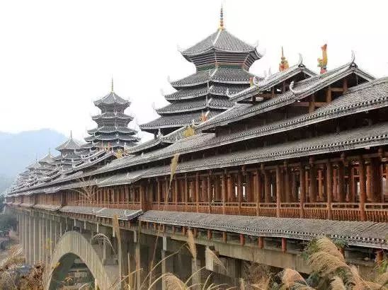 程阳风雨桥，穿越百年的侗族诗画，在木与歌里邂逅山水时光