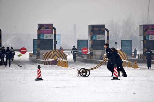 武汉降雪天气最新消息，今明两天迎明显降雪，出行需注意防寒防滑