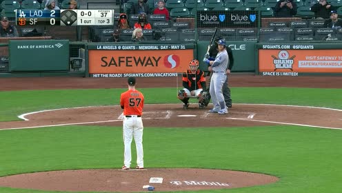 MLB最新比分及积分榜，道奇逆转巨人，洋基紧追金莺，季后赛席位争夺白热化