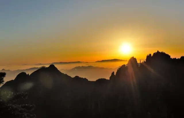 淮南出发，邂逅黄山云海奇松，一场说走就走的皖南山水之旅