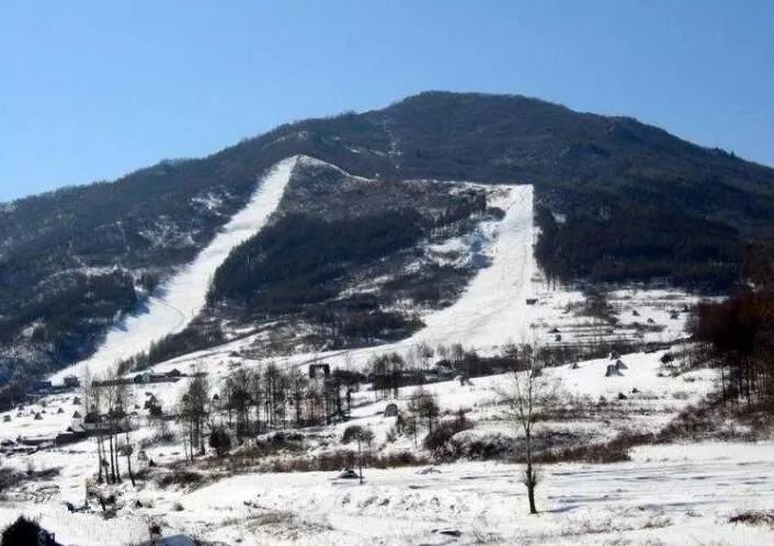 吉林市到通化，一场冰雪与红叶交织的北国风情之旅