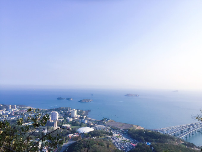 从天山到渤海，乌鲁木齐出发的大连风情之旅