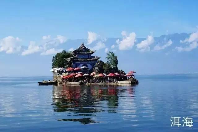 枕海而眠，逐浪而游，在大东海，把日子过成诗
