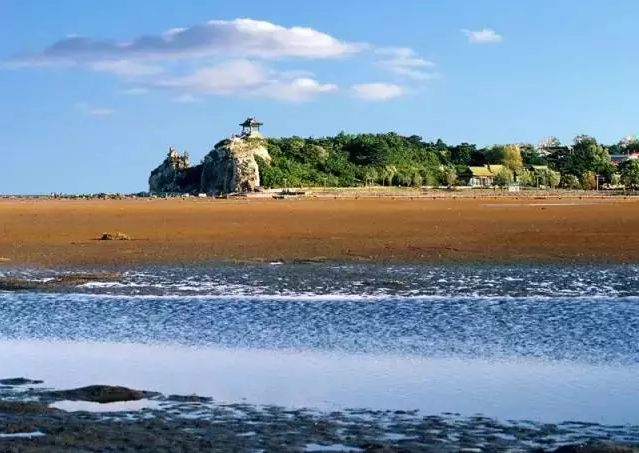 北戴河，渤海湾的蓝色呼吸，一场与海风撞个满怀的旅行