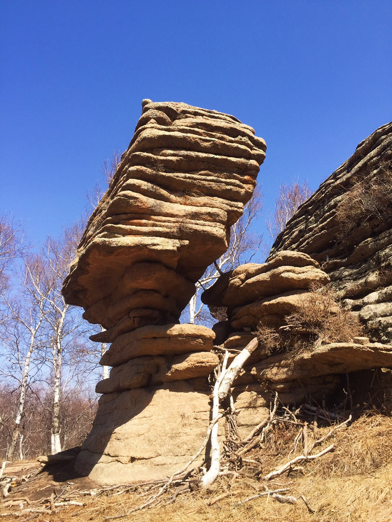 赤峰石林，风与时光的雕塑，草原上的地质史诗
