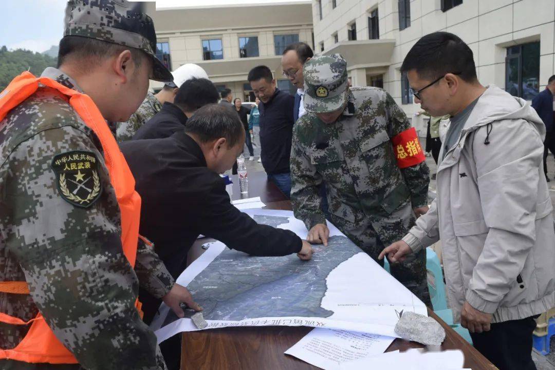 凝心聚力筑防线 守护家园保平安——XX社区疫情防控总结