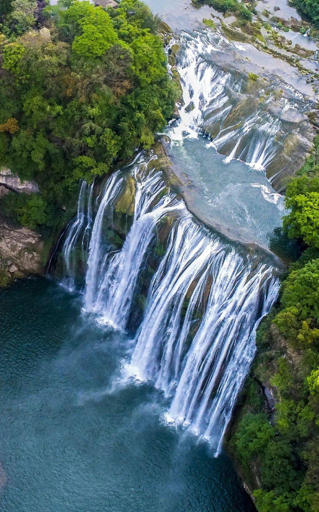从山城重庆到万峰林，一场喀斯特峰林间的田园牧歌