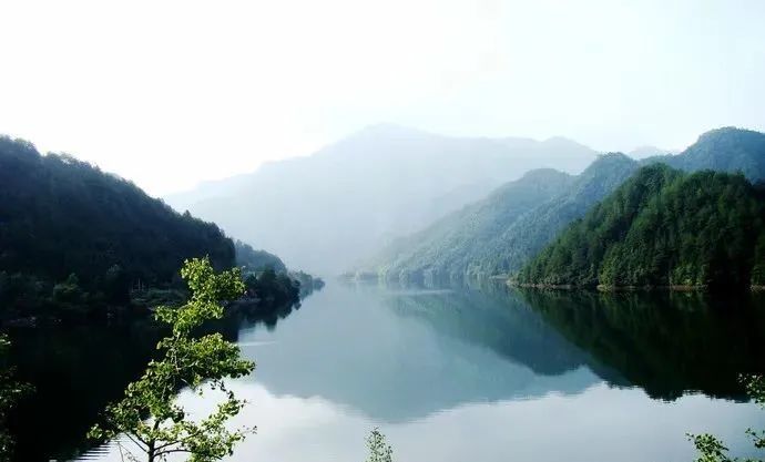 自驾广元，在蜀道秘境与山水诗画里，赴一场千年之约