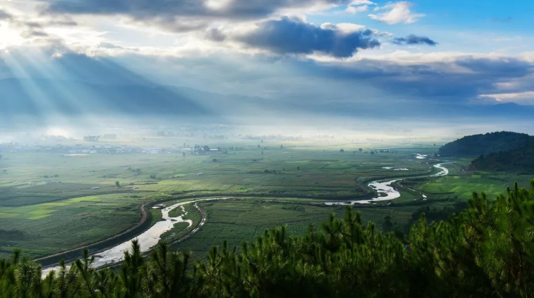 解锁云南红河秘境，旅游攻略一键下载，开启你的彩云之南之旅