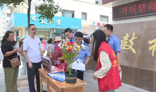 筑牢社区防线，守护万家平安——疫情防控中的社区力量