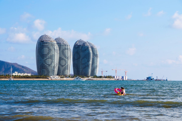 三亚陵水自由行攻略，解锁椰风海韵与黎苗风情，赴一场海岛慢生活之约
