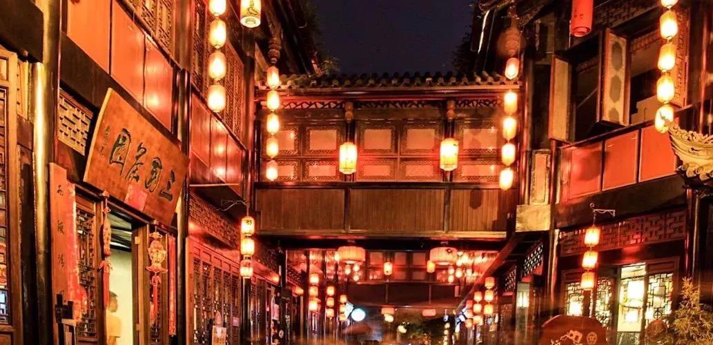 春节双城记，从重庆烟火到长沙星城，赴一场暖冬里的年味之约