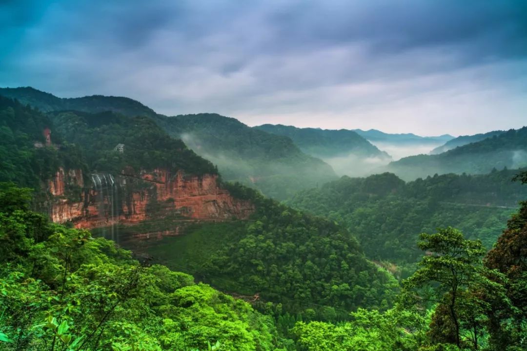 江津四面山，山水丹霞间的诗意栖居