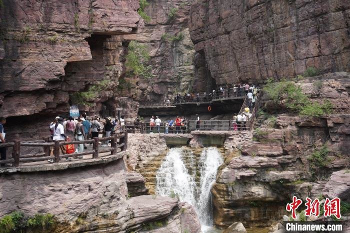 云台山旅游攻略，探秘太行秘境，邂逅自然与人文的交响