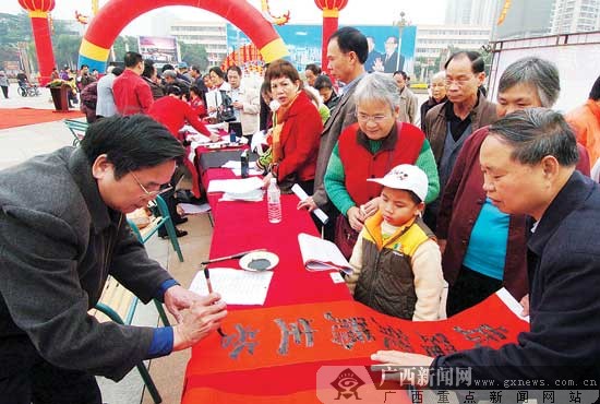 2018广西春节旅游，八桂大地年味浓，山水之间闹新春