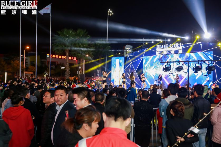 璀璨申城，节庆之约，上海旅游节邀你共赴一场不夜城的狂欢