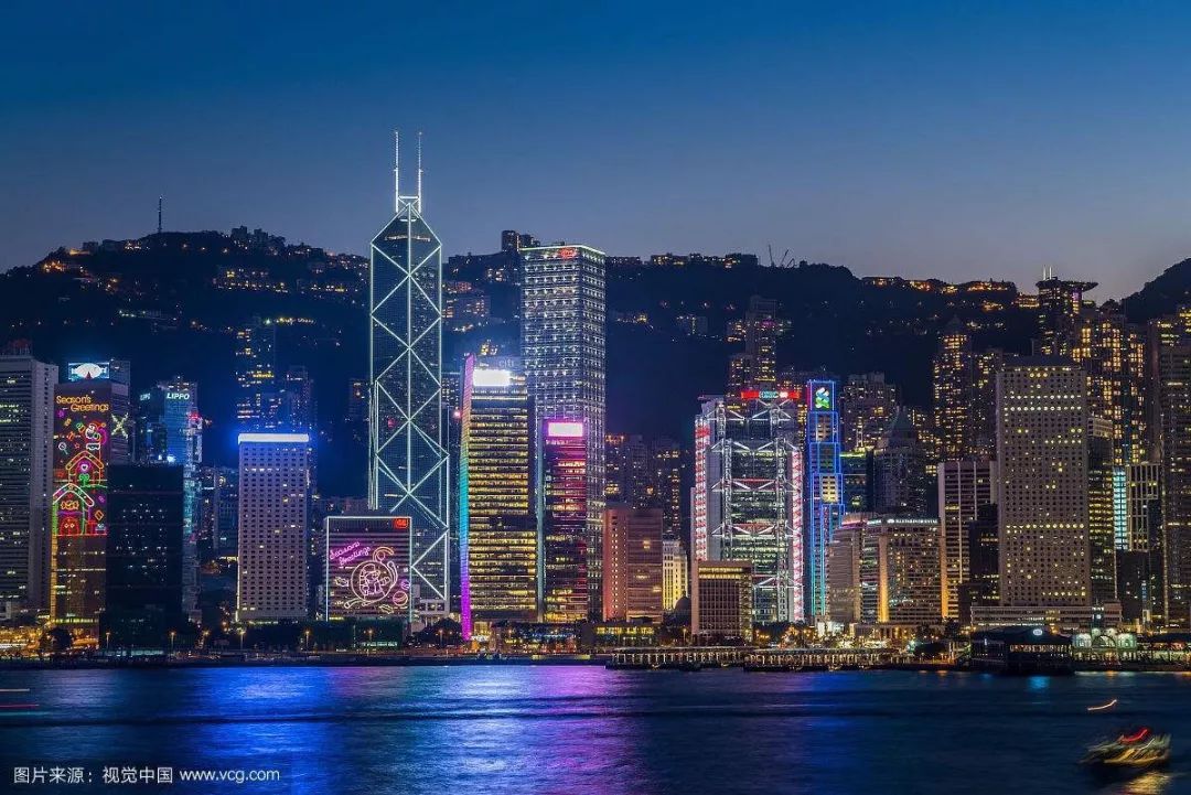 莲花山港启程，赴一场香港的繁华与烟火交织的旅程