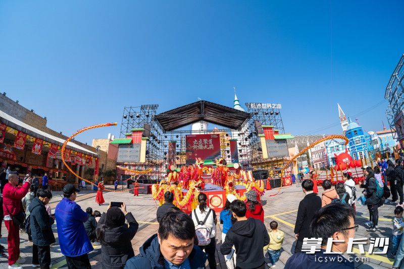 春节赴星城，长沙年味里的烟火气与热辣情