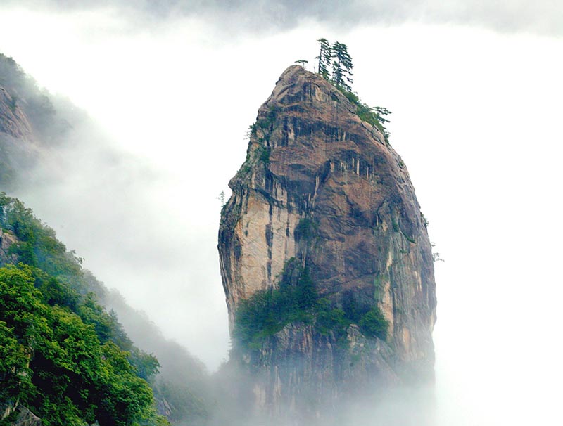 尧山印象，在山水褶皱里，触摸时光的诗意