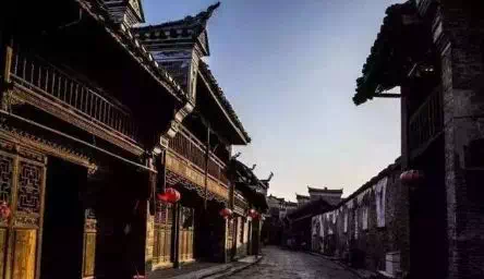 饶坝古镇，时光深处的诗意栖居